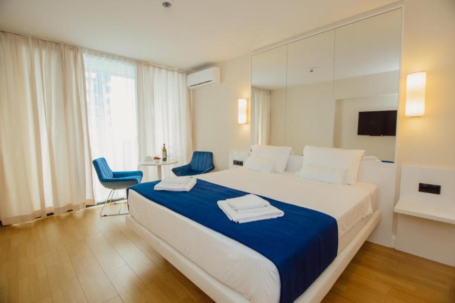 General Sea View Apartments In Orbi City 巴统 外观 照片